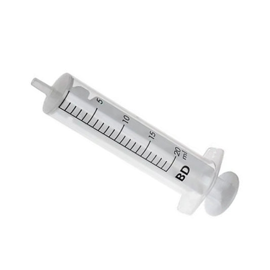 2-teilige_Einmalspritze_Luer-Ansatz_entlueften