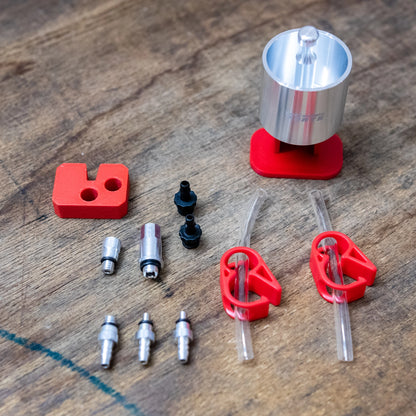 Entlueftungskoffer-Bleedkit-Entlueftungskit-Mineraloel-6_1
