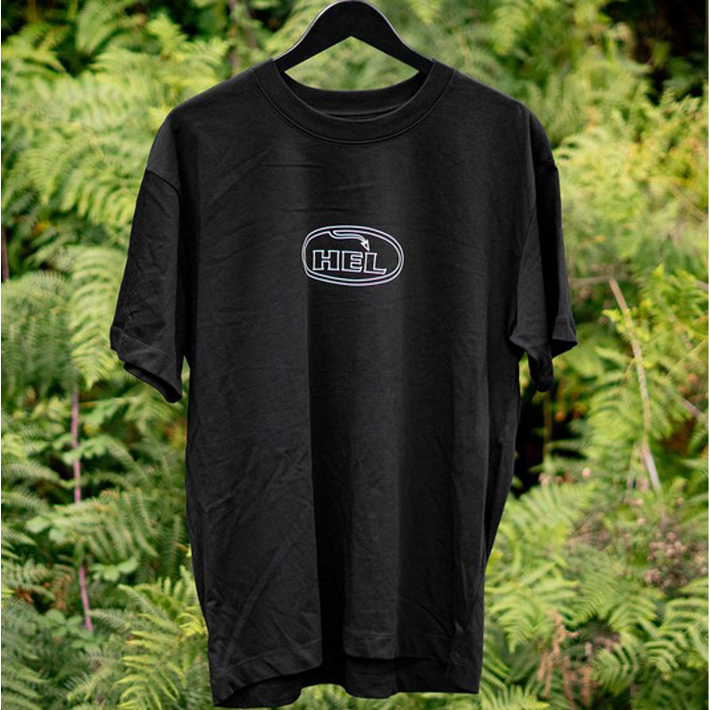 HEL_Outliner_T-Shirt_Schwarz