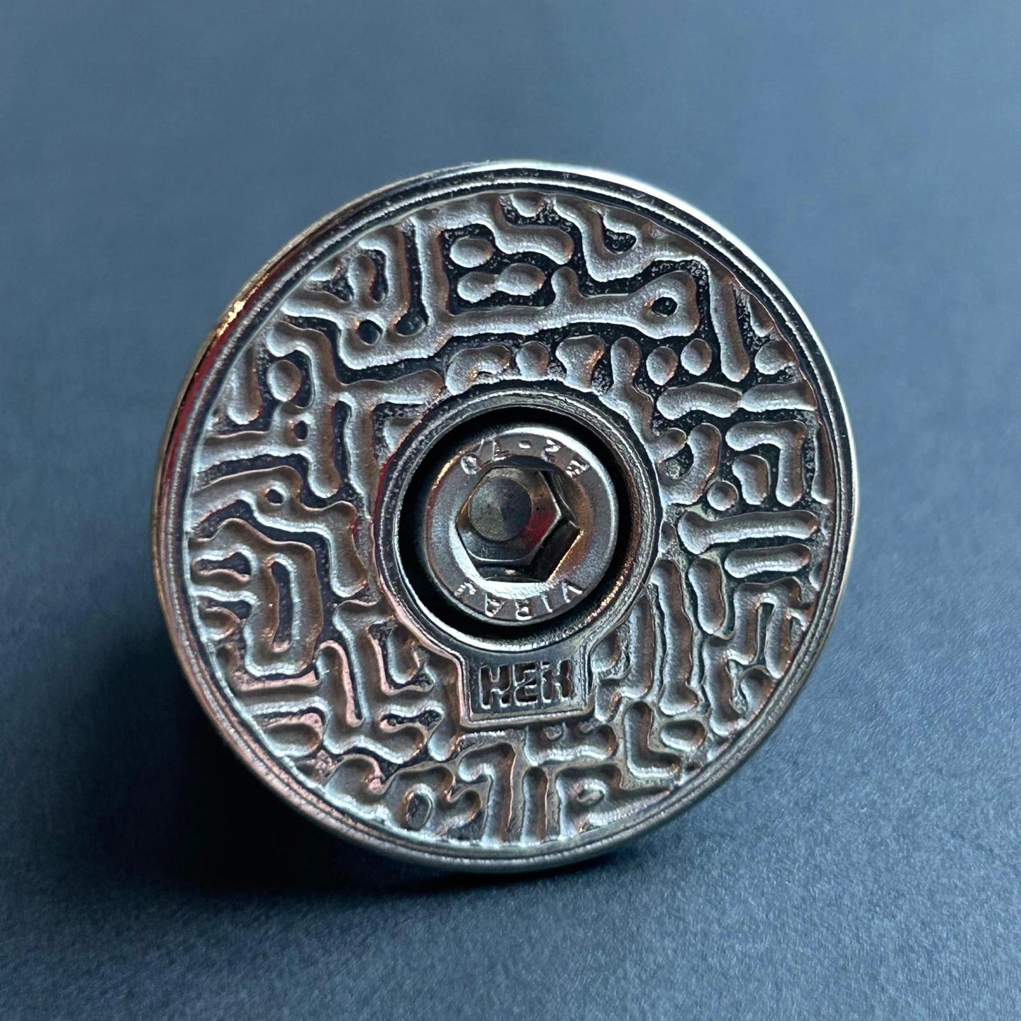 Hex_Components_TOP_CAP_LIQUID_MAZE_STAINLESS_STEEL