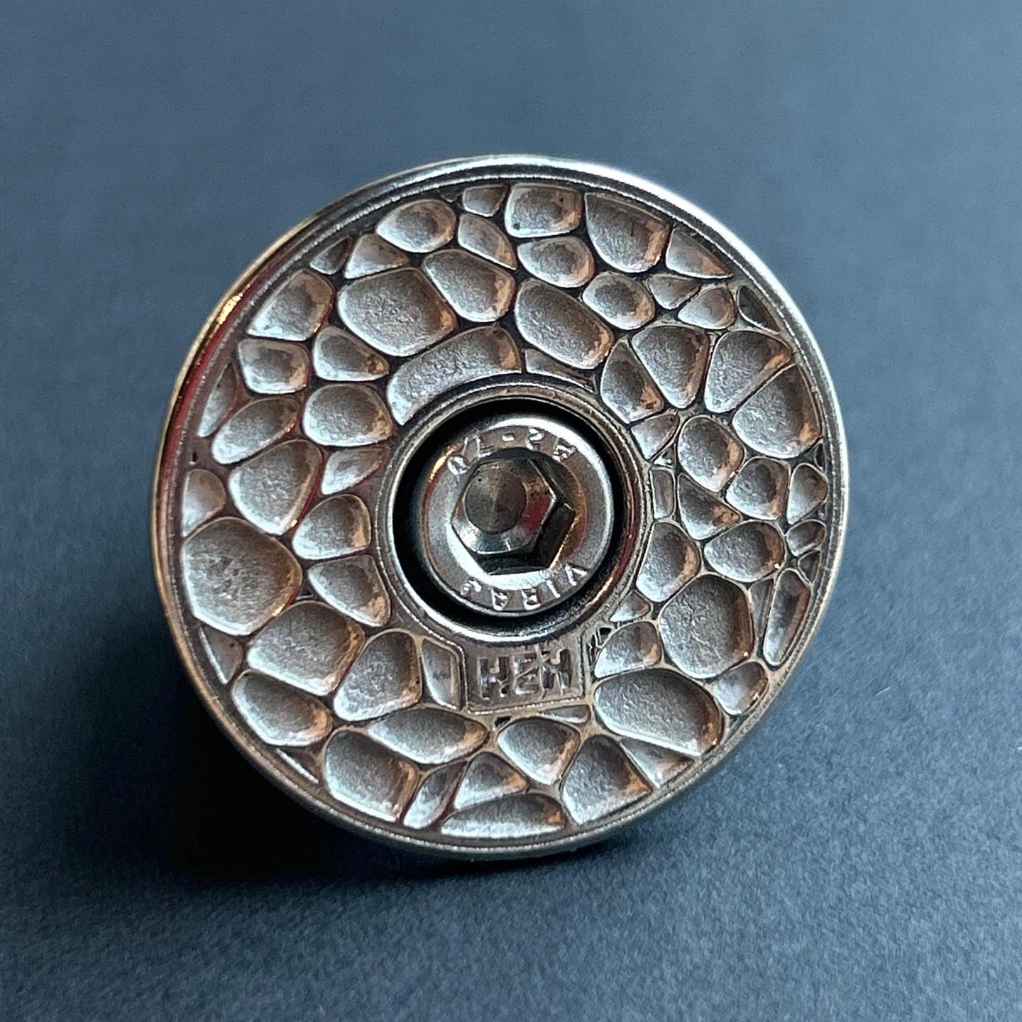 Hex_Components_TOP_CAP_VORNOI_001_STAINLESS_STEEL