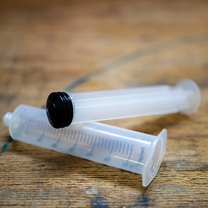 Spritze_Entlueften_Mineraloel