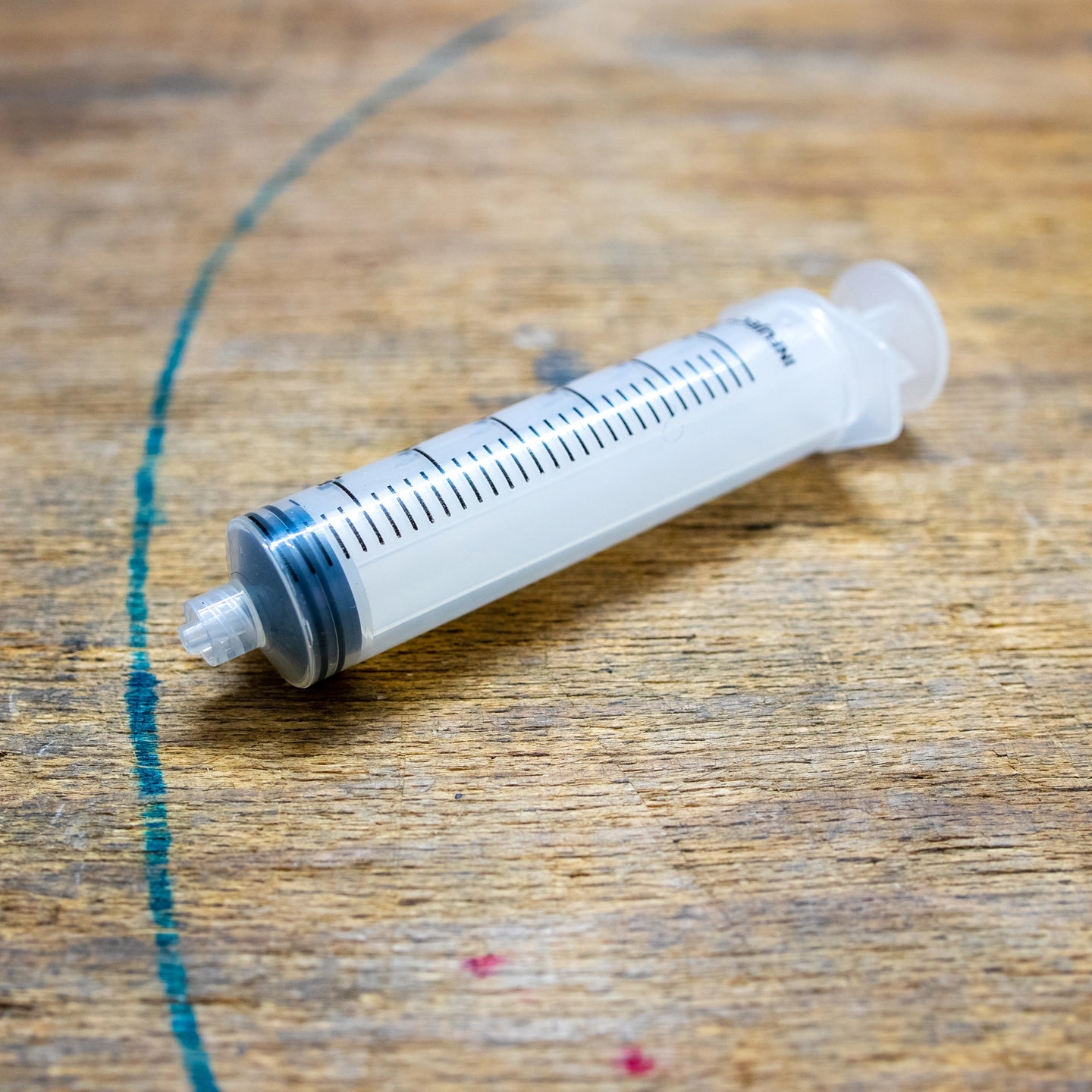 Spritze_Entlueften_Mineraloel_1